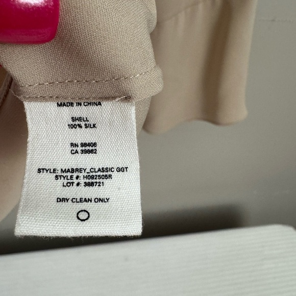 Theory Tan silk Mabrey classic shirred Collar keyhole neck bell cuff tunic - Picture 6 of 10